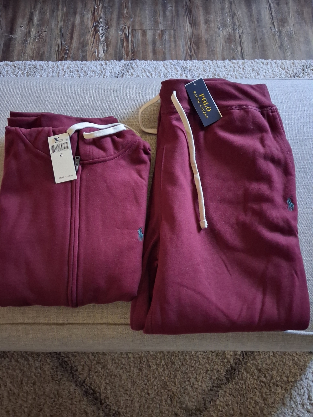 Polo by Ralph Lauren Mens Burgundy Sweatpants & Joggers Set. Size XL